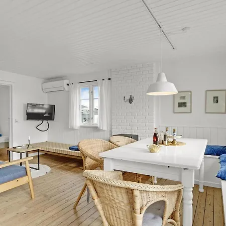 Gorgeous In Fano With Kitchen *