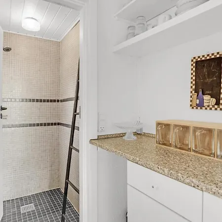 בית נופש Gorgeous In Fano With Kitchen *